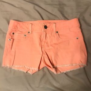 American Eagle stretch coral jean shorts